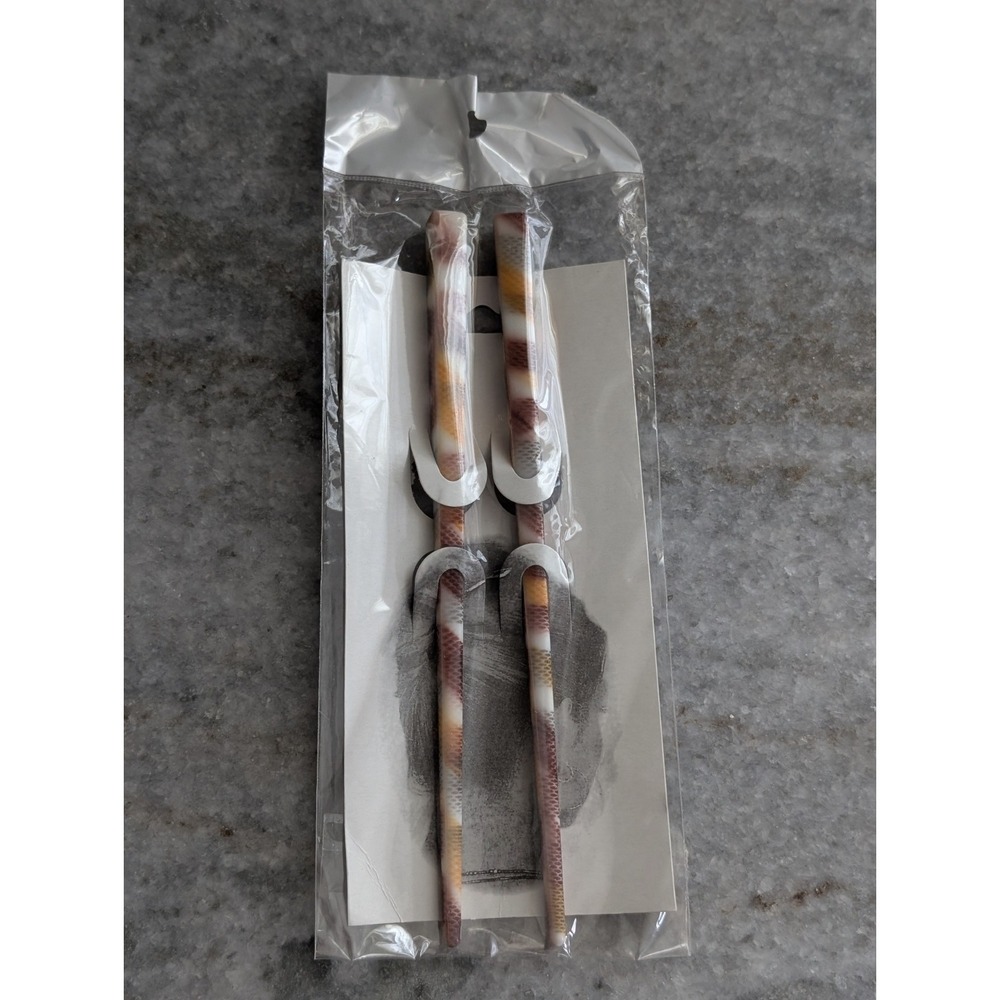 2 PCS Vintage Grovee Grip Hair Pin, Orange, Brown‎ & White